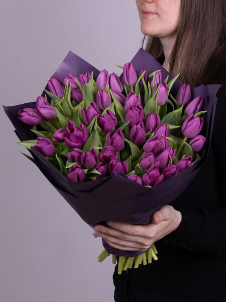 Lillekimp ,,51 violetset tulpi“
